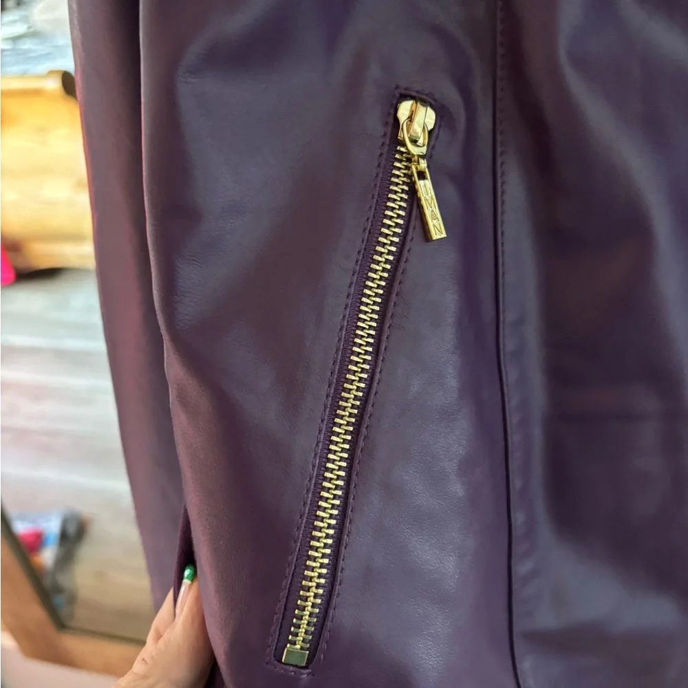 Purple Women's Faux LeatherJacket size Large. - Picture 4 of 6